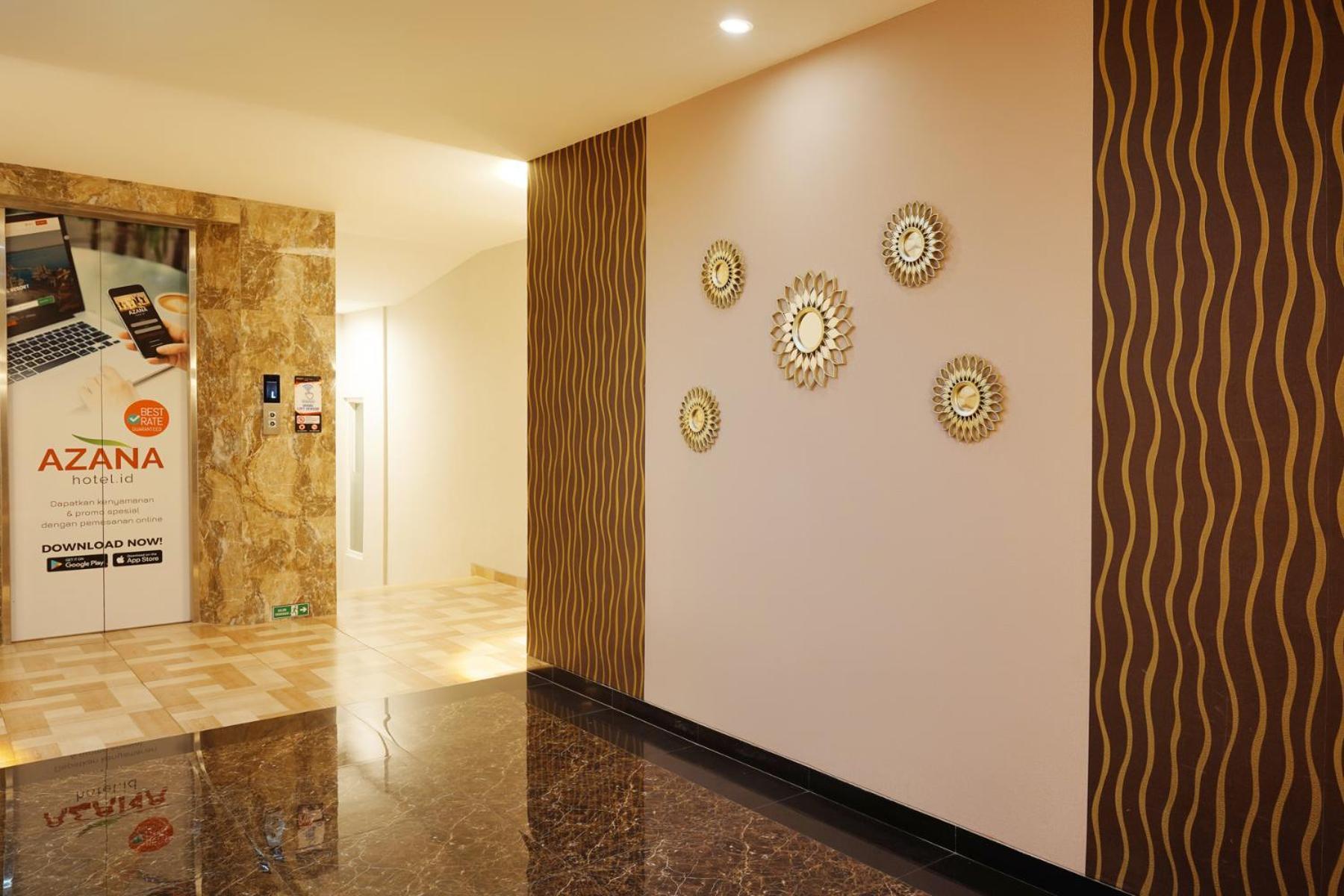 Front One Hotel Sragen Экстерьер фото